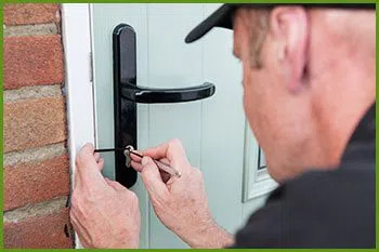Neighborhood Locksmith Services Denver, CO 303-699-5879 - 2-local-locksmith